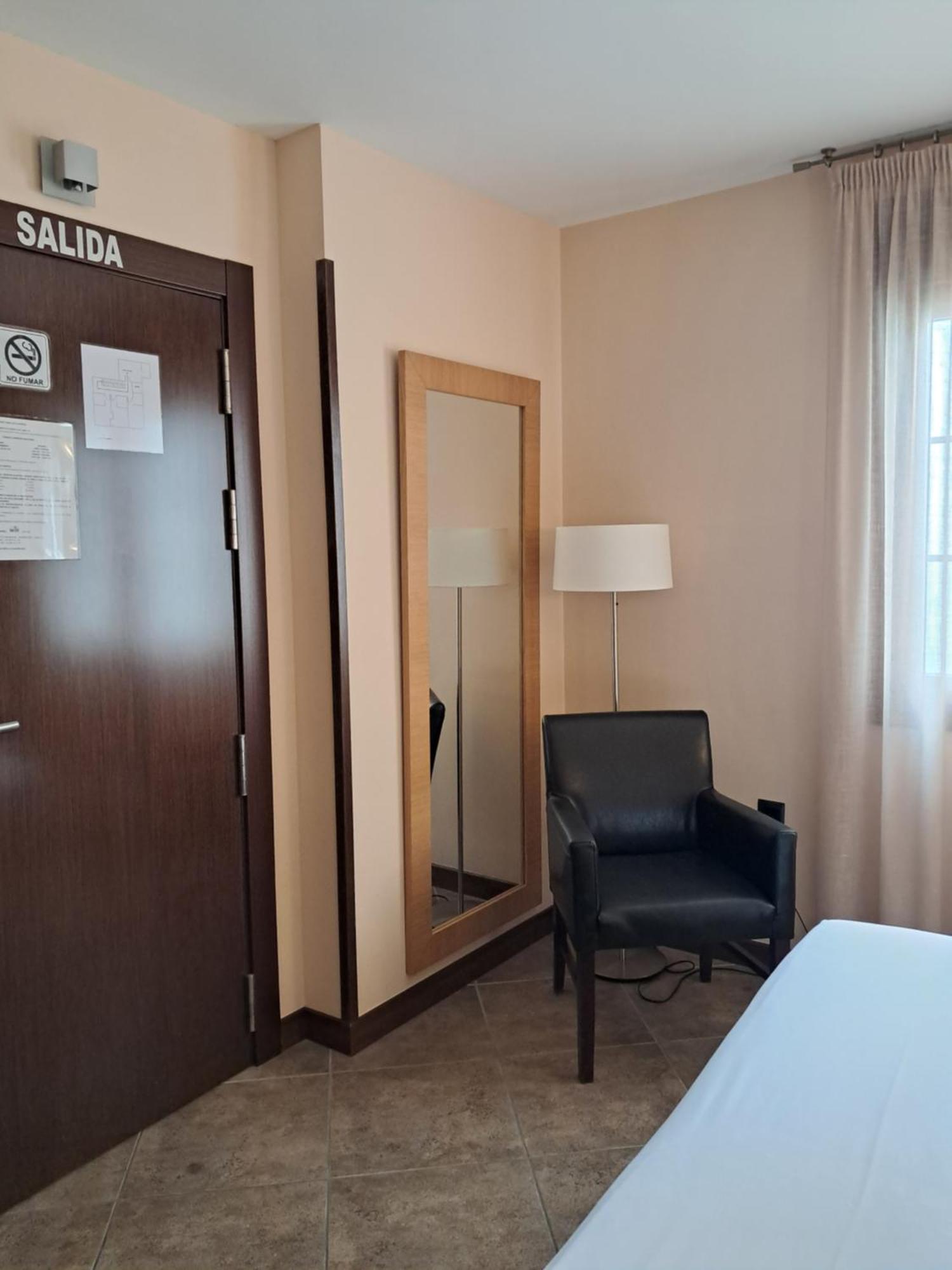 Hostal Rural Villa Vieja Olite Luaran gambar