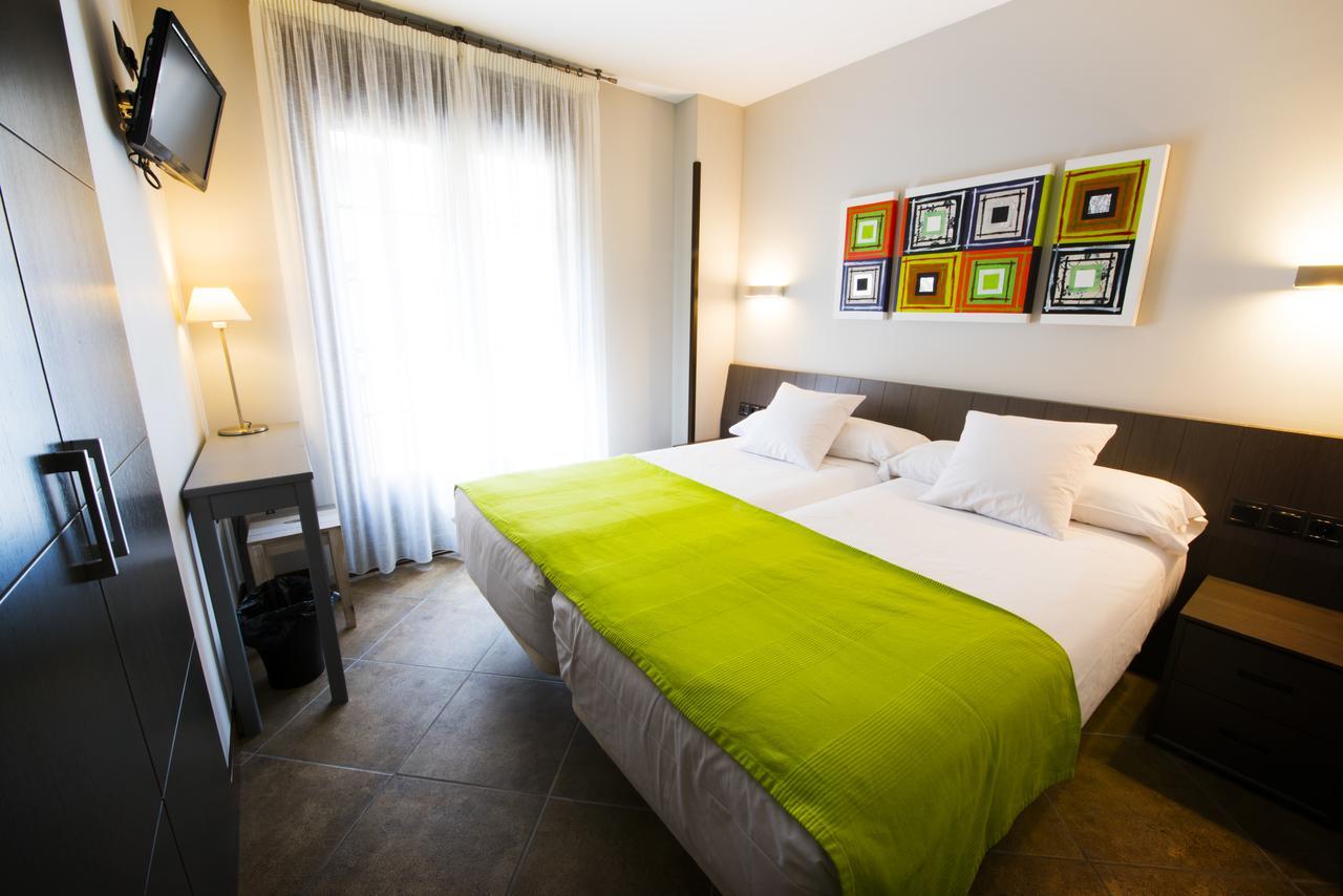 Hostal Rural Villa Vieja Olite Luaran gambar